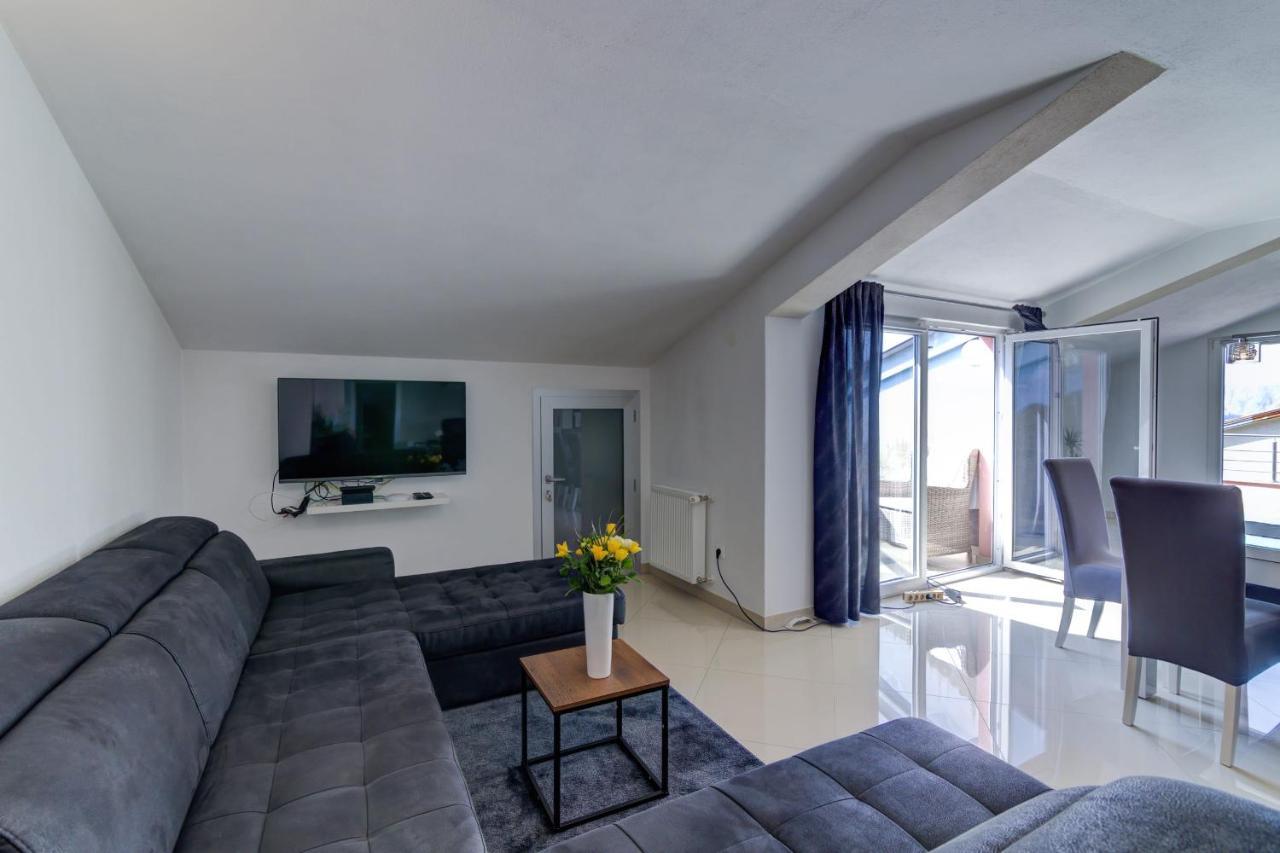 Apartment Cosic Green 克罗诺维察 外观 照片