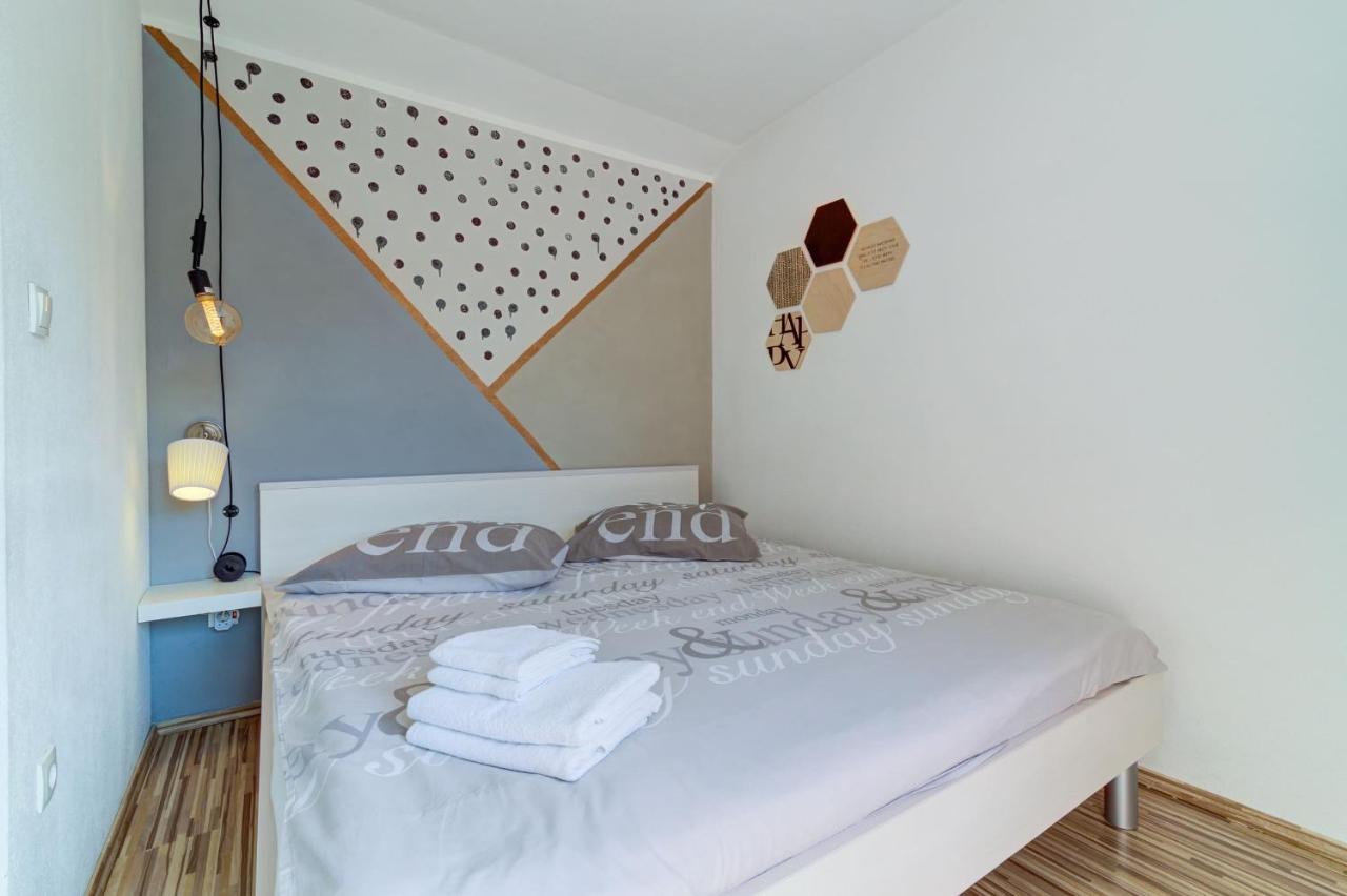 Apartment Cosic Green 克罗诺维察 外观 照片